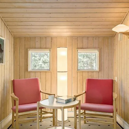 2691-nexo-strandmolleskoven-7 * Vester Somarken